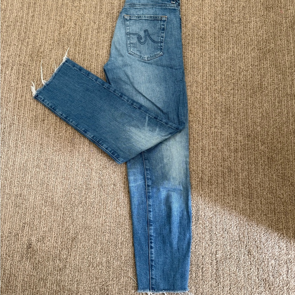 AG Adriano Goldschmied Medium Blue Straight-Leg Jeans with Frayed Hem
